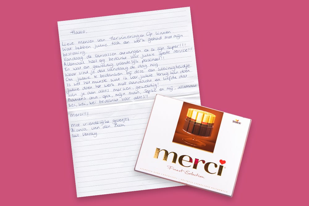 Handgeschreven brief van klant met chocolade