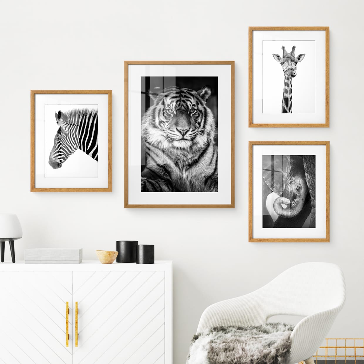 Foto muur collage fotolijsten eiken